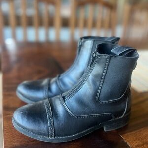 Equestrian horse riding short boots kids size 3 black